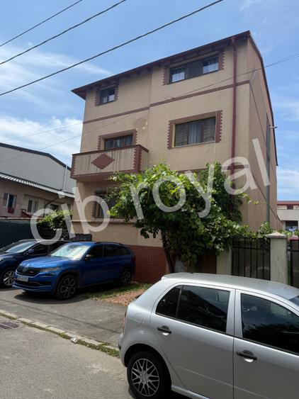 Apt. 2 cam Bd. Ion Mihalache-Domenii,Str. Constantin Stere,la 6 min metrou 1 Mai