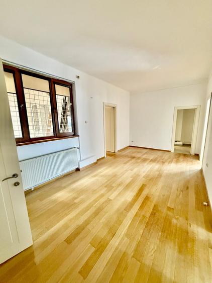 Apartament superb in inima capitalei, zona Calea Victoriei - Radisson, 151 mp