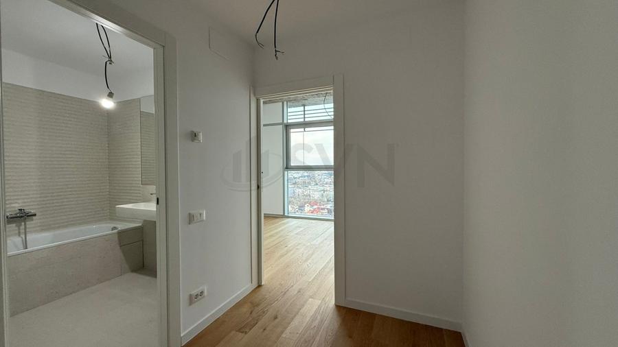 REA1027105 Apartament cu 4 camere UpSite etaj 15