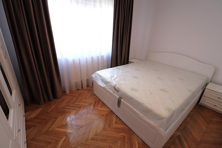 Apartament cu 3 camere si loc de parcare propriu. - 3