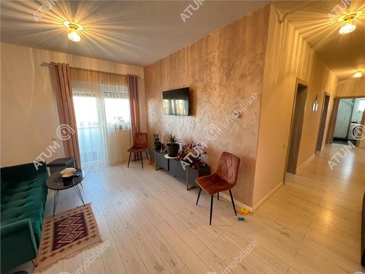 Apartament 3 camere balcon parcare zona Calea Cisnadiei din Sibiu