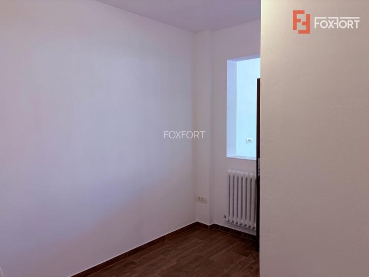 Spatiu comercial 44 mp cu birou si chicineta - zona Iosefin - 9