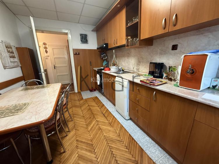 Inchiriere apartament la casa are curte si garaj zona hotel Napoca - 7