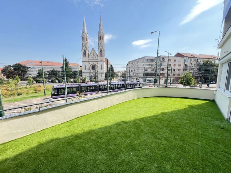Proprietar, apartament LUX 3 camere decomandate Piata Balcescu etajul 1  - 16