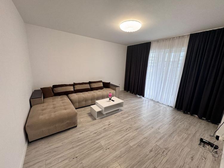 AP. 2 CAMERE- CURTE 60 MP, PARCARE INCLUSA, CENTRALA PROPRIE, MODERN