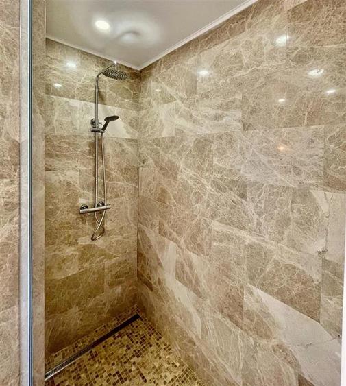 Apartament premium 2 camere si dressing, terasa cu panorama, parcare, boxa