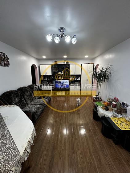 Apartament 3 camere/ 59mp, / zona Alexandru cel Bun