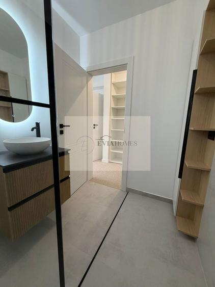 Bloc cu regim redus de înălțime/3 camere/2 băi/Construcție premium