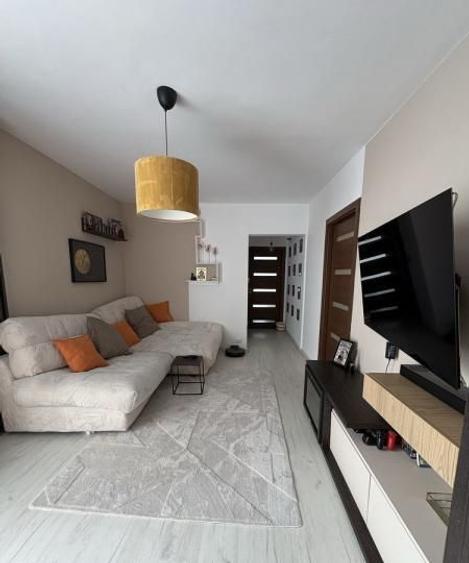 Apartament 2 camere, 52 mp, renovat integral – Metrou Piața Iancului,