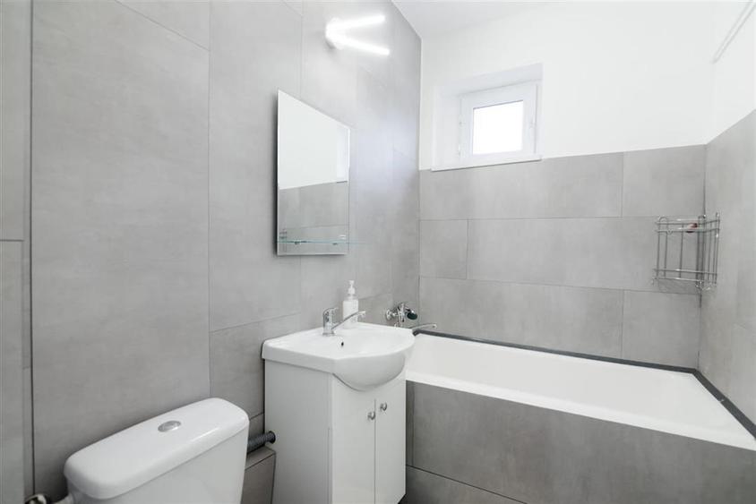 RECO Apartament cu 4 camere Central