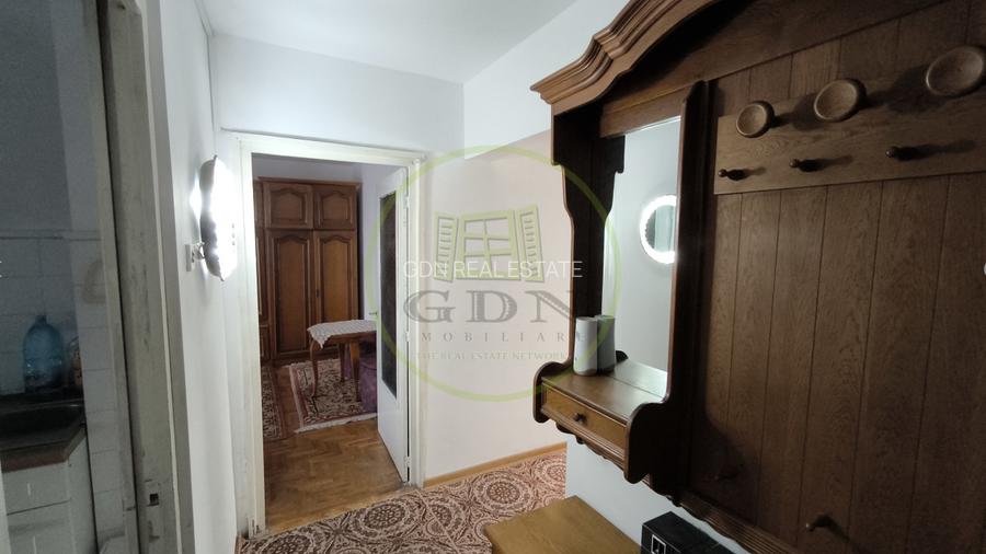 Închiriere apartament cu 3 camere, decomandat, mobilat-utilat, Decebal - 9