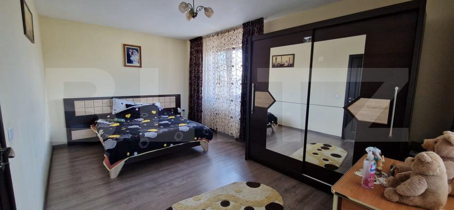 Casa D+P+E, 220 mp, 400 mp teren, zona Bariera Valcii - b-dul Carpenului