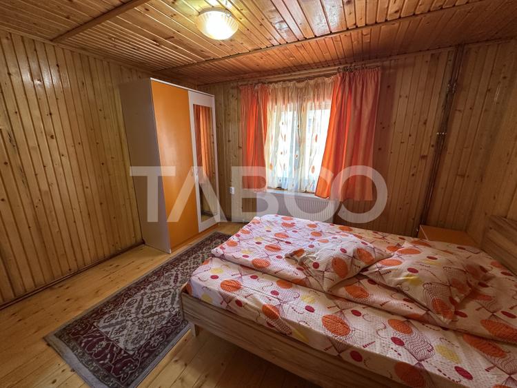 Cabana spatioasa la 5 km de Partia Sureanu complet mobilata si utilata