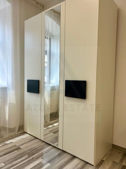 Studio modern  50 mp prima închiriere cu parcare  in zona Centrala