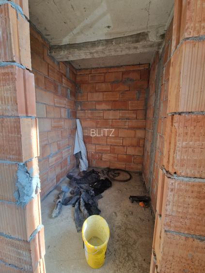 Casă P+M la roșu de vânzare în Catalina – zonă liniștită, locuința ideală - 10