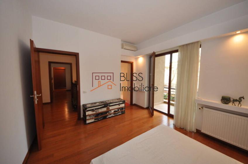 Apartament spatios 3 camere Piata Victoriei - Mihail Moxa