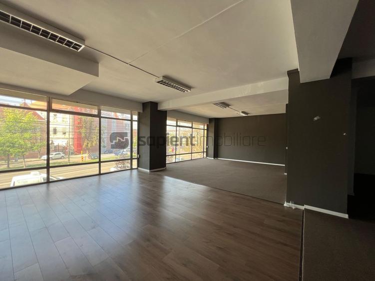 Sapient | Spațiu comercial central _ Bd. Magheru, Oradea