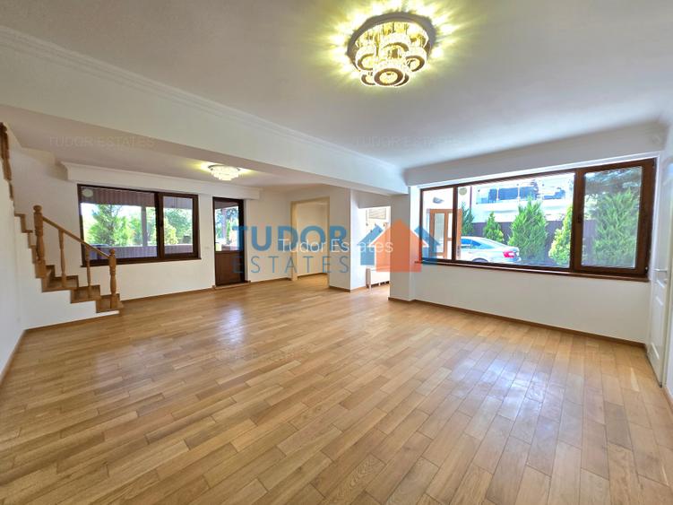 Fully Renovated Family Villa with 3 Bedrooms and 1,000 sqm Garden - 3