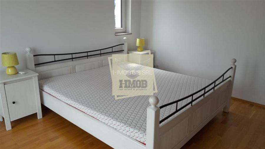 Apartament modern 3 camere 80 mpu terasa Boxa|parcare zona Centrala - 3