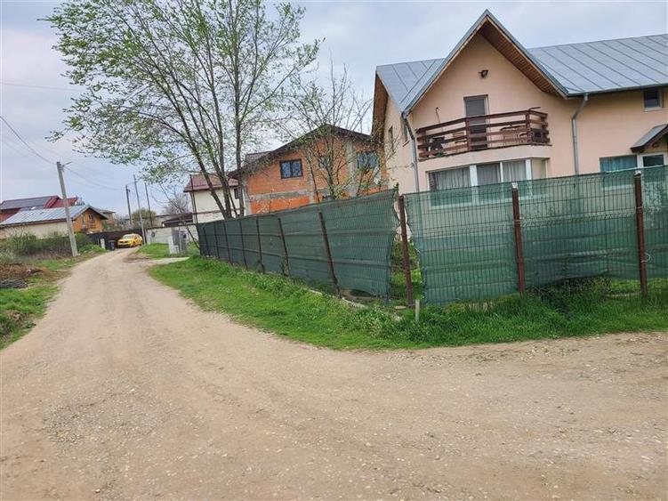 Domnesti, teren intravilan