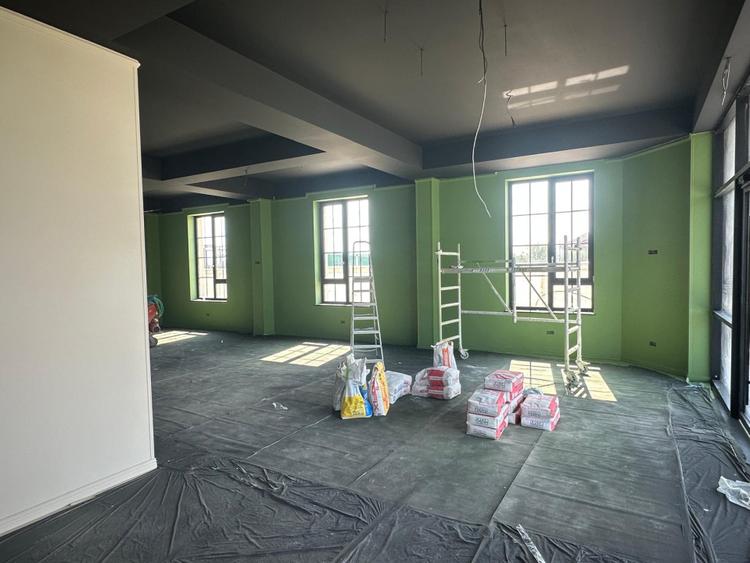 Spatiu comerical, 350 mp, zona Jumbo