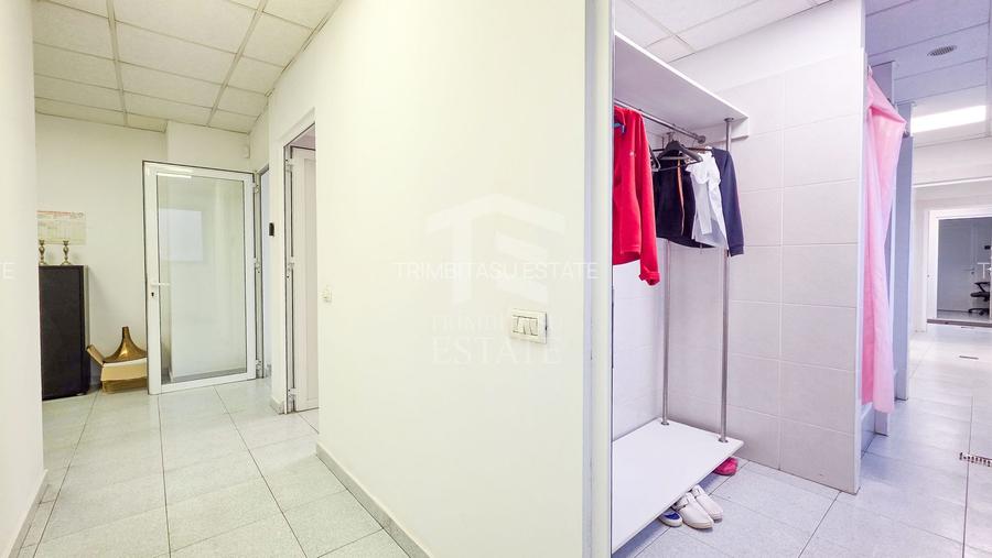 Spațiu industrial–afacere catering la cheie, teren&hală 750 mp S+P+1E