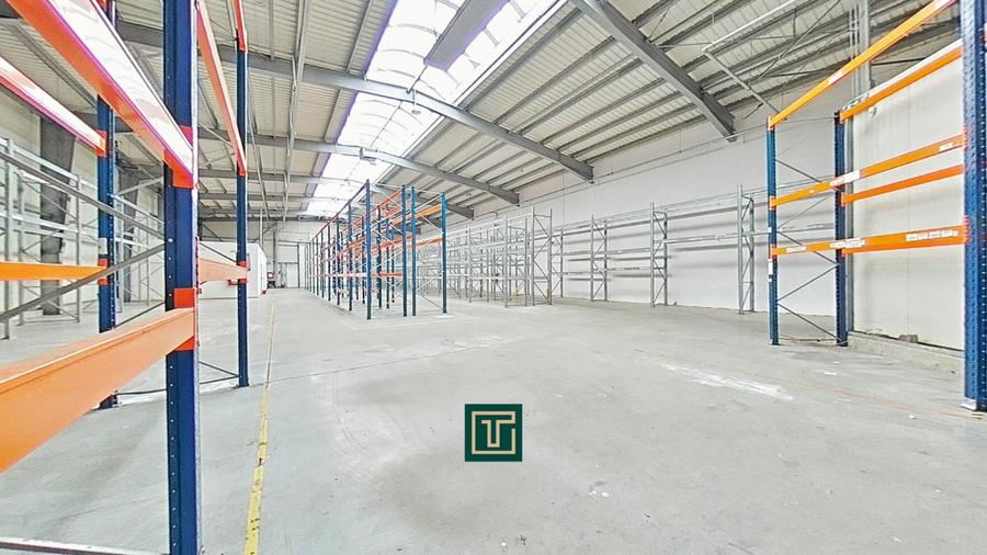 Hală industrială 824 mp de vânzare în Zona Industrială Sud Arad acces rapid A1