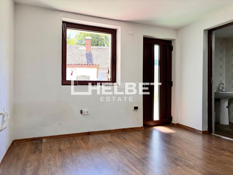 CASĂ / TEREN 1030MP / MAGAZIE / UTILITATI - 13