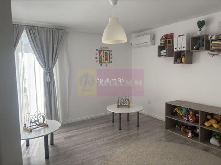 Vila D+P+1+M cu teren 446 mp Drumul Sarii. - 25