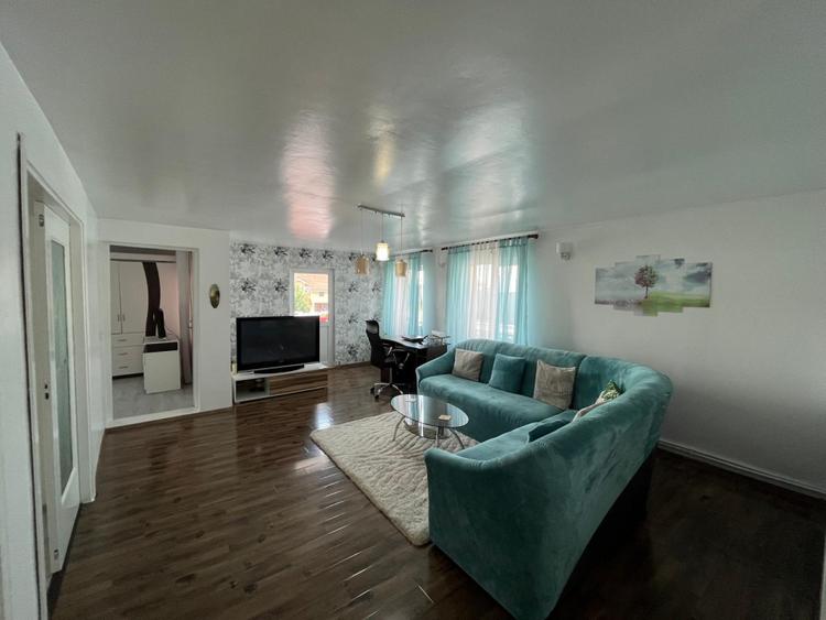 Casa impecabila P+1, 274 mp, cu 1128 mp teren si livada, zona Popoveni