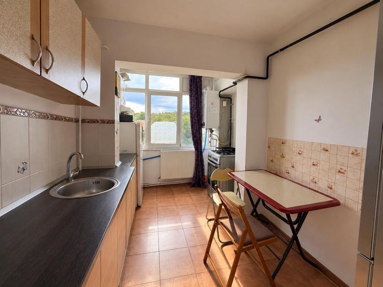 Apartament decomandat cu 1 cameră în Nicolina 1