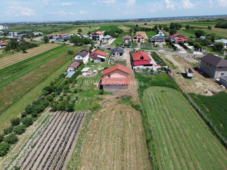 Casă / Vilă de vânzare intrare Lamotesti - 35