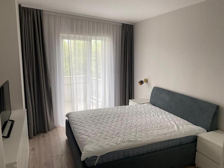 Proprietar, inchiriez apartament cu doua camere