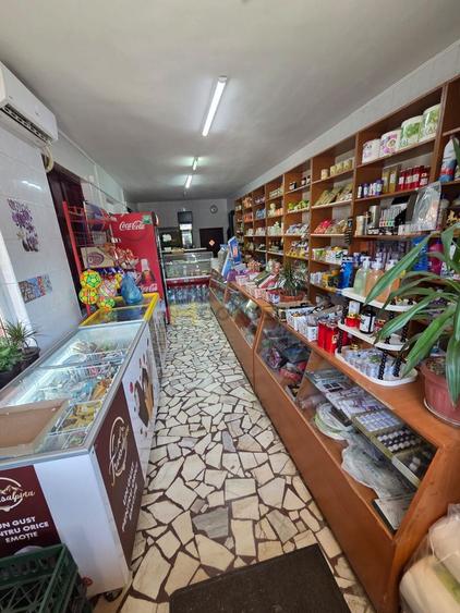Oportunitate de vanzare Spatiu comercial, Magazin alimentar si bar