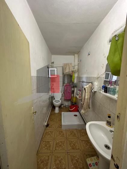 Apartament in casa zona 13 septembrie