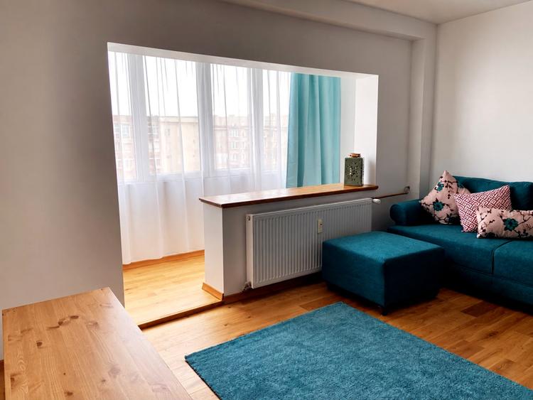 Garsoniera renovata zona Decebal rond Alba Iulia str Mester Manole