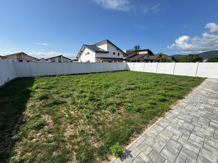 Casa de vanzare | 150mp utili | 4 Camere |