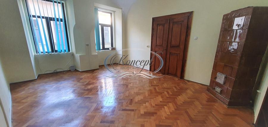 Spatiu pentru birouri in Piata Unirii, cu parcare