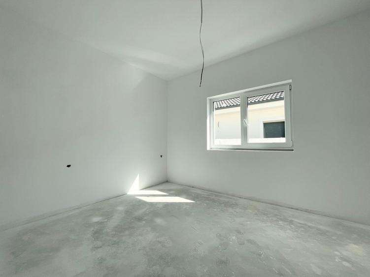 Duplex 3 camere si spatiu tehnic - Mosnita Veche