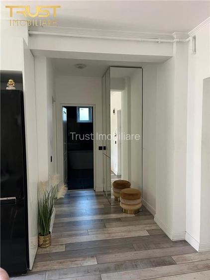 Zona VIVO I 2 Camere Semidecomandat I Garaj I Mobilat Premium - 6