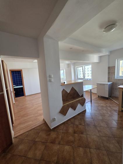 Apartament - 3 Camere - Decomandat - 63 Mp