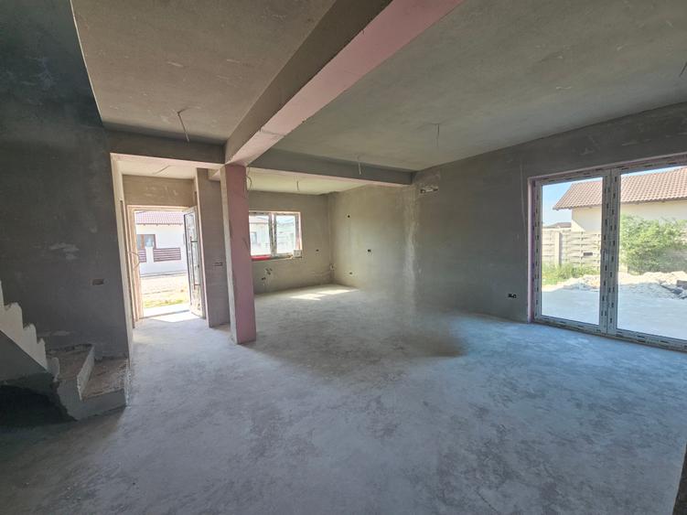 Duplex P+E in Mosnita Noua in cartier Europa cu stada asfaltata