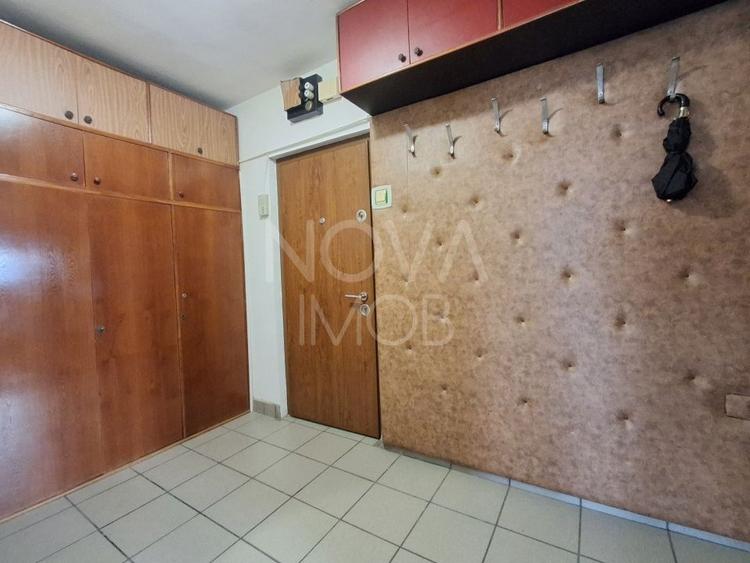 Apartament 2 camere zona Mihai Viteazul pentru inchiriere