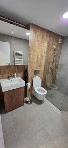 De inchiriat apartament 2 camere