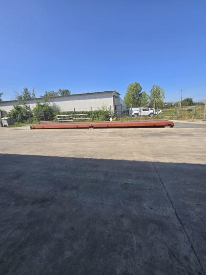 2 hale plus curte de vanzare zona Crevedia langa Buftea