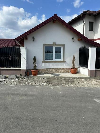 COMISION 0% I Casa moderna + corp secundar I 157 mp I Stupini - 22