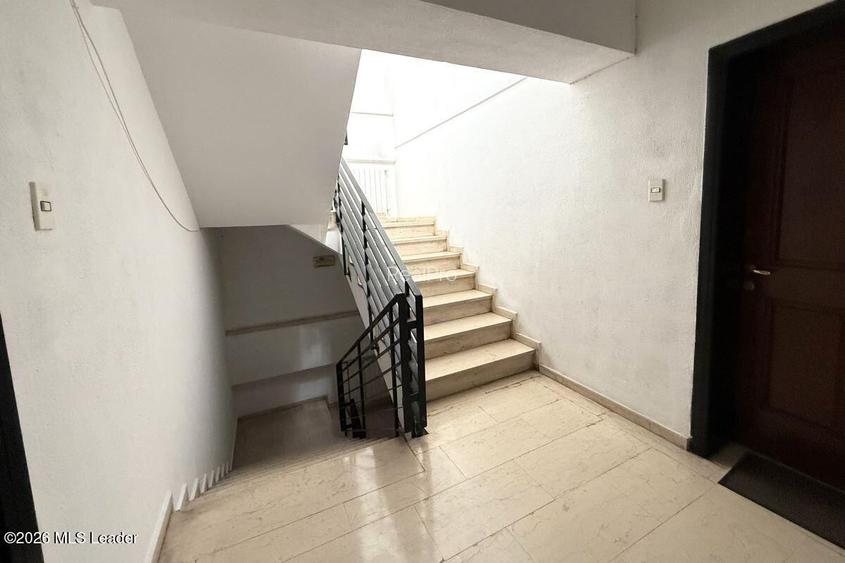 Polona - Duplex 256 mpu, 6 camere, etaje 6+7, panorama, terase 52 mp - 17