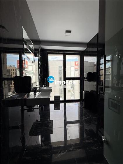 Spatiu de birou, de inchiriat, supr 117 mp, zona Centru - Palas
