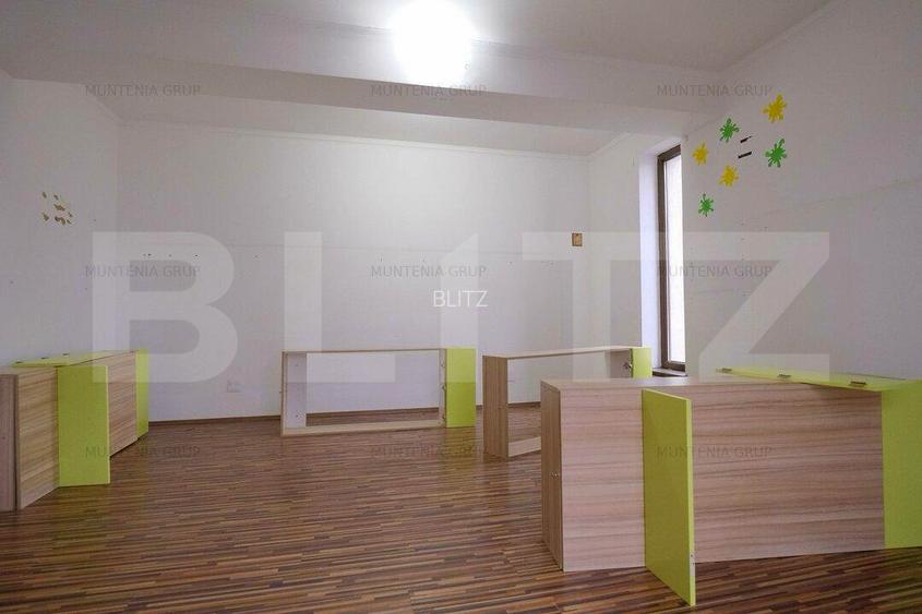 Casă P + E + M parte din duplex, 226.78 mp, 571 mp teren, zona Snagov - 12