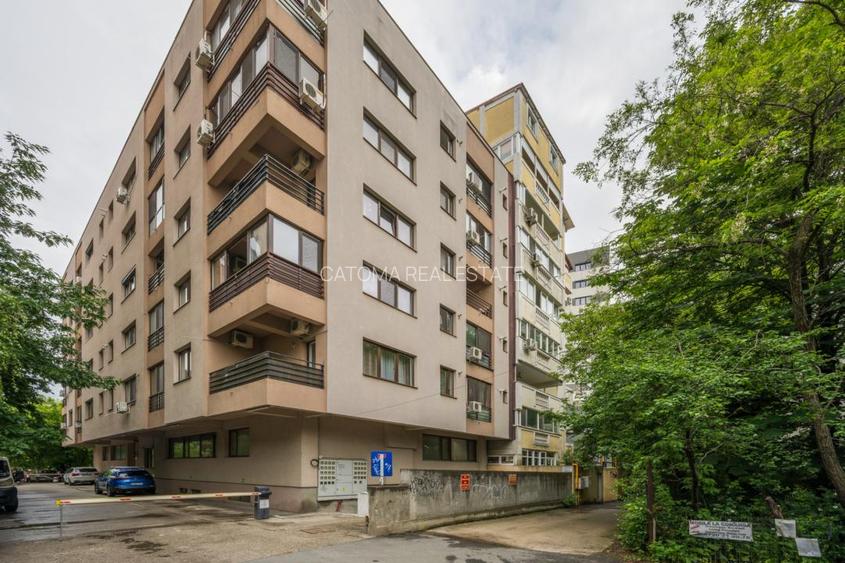 Duplex 4 camere pe doua niveluri, terasa si parcare subterana | Titan - 26